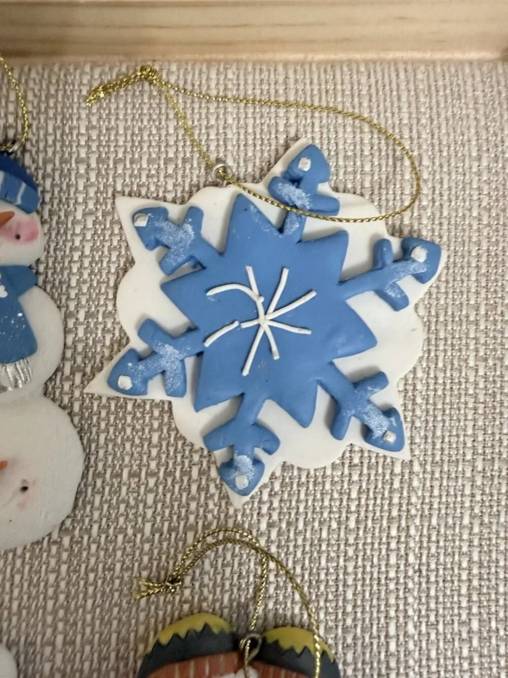 Lot of 8 Snowman Ornaments Resin Plaster Blue & White